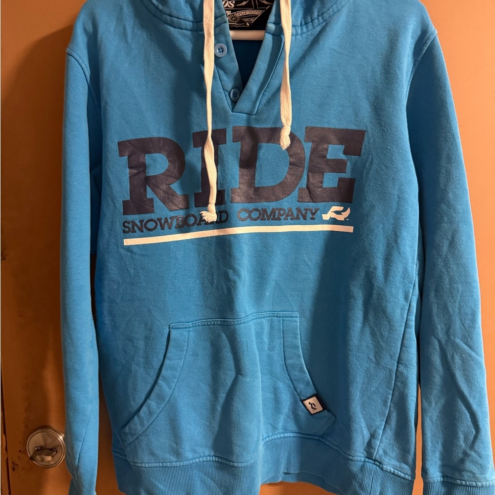 Vintage Y2K Ride Snowboard Henely Style Pullover Hoodie